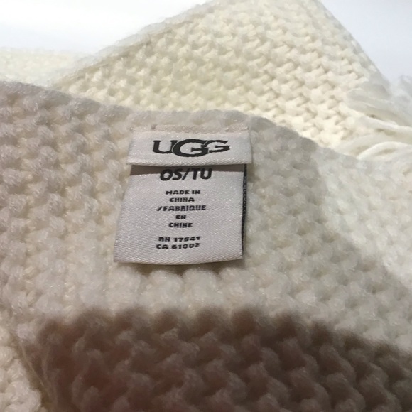 Ugg❤️NEW❤️Chunky scarf in Ivory with fringe - Picture 5 of 7